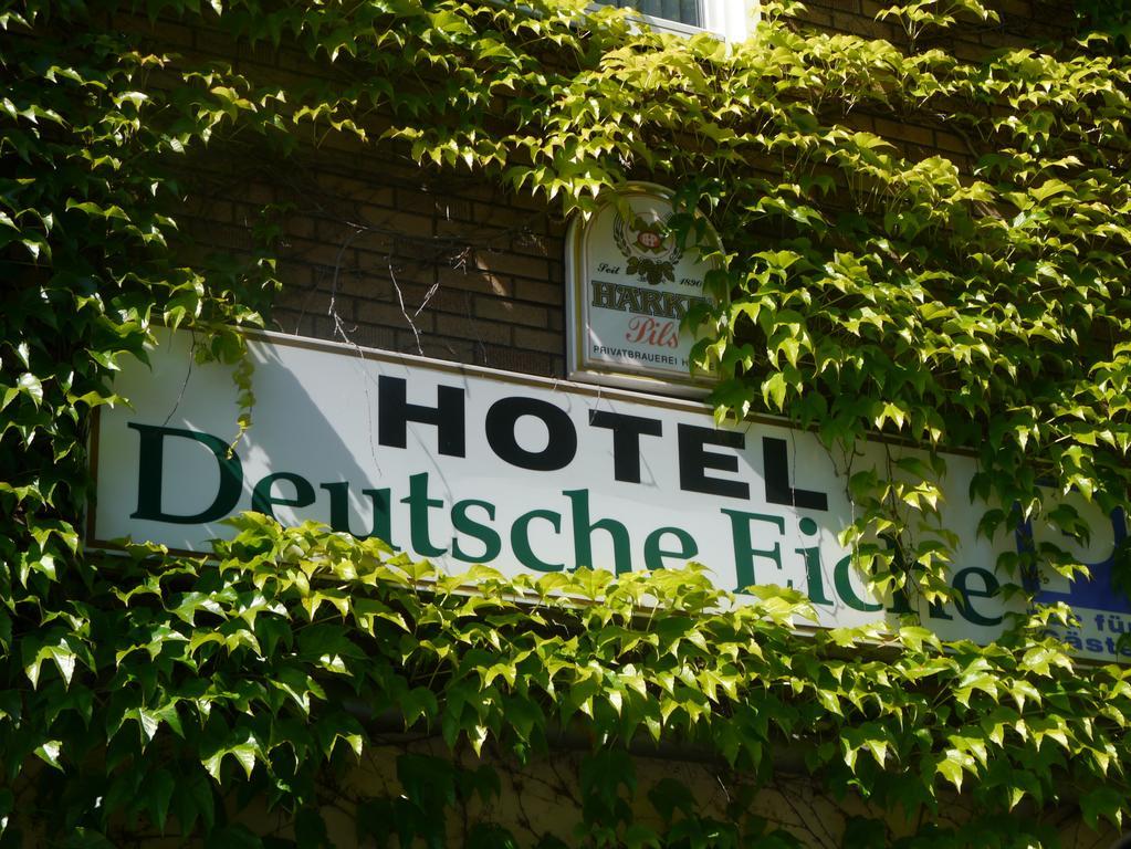 Hotel Deutsche Eiche Northeim Exteriör bild